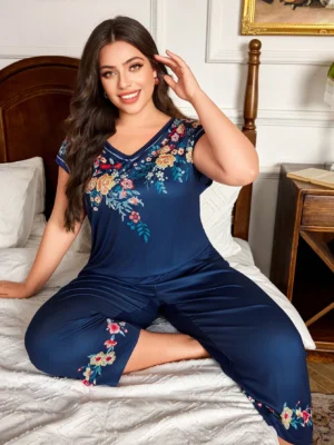 بيجامة كاجوال بأكمام خفاش وياقة على شكل حرف V مطبوعة بطراز قديم، مقاسات كبيرة للنساء